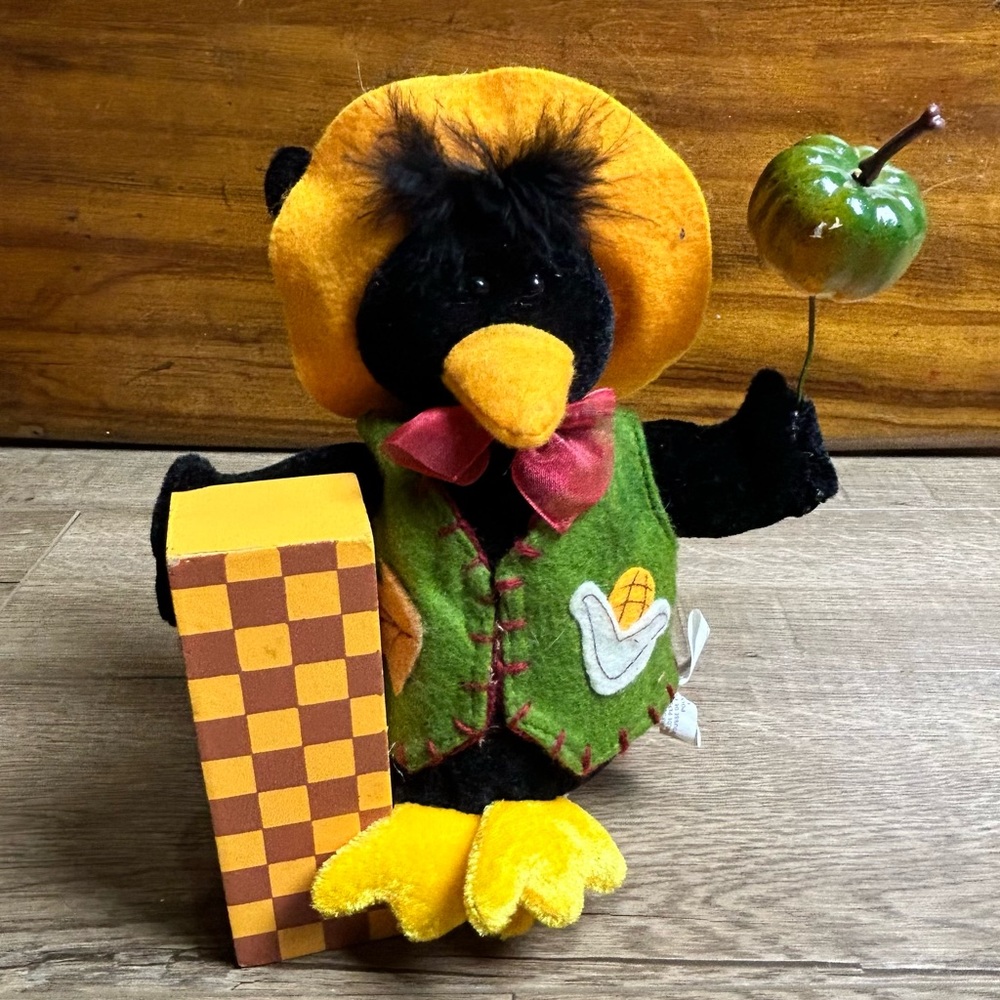 HAPPY CRITTER ATTACHED TO THE LETTER L - Black Crow Love & Laughter